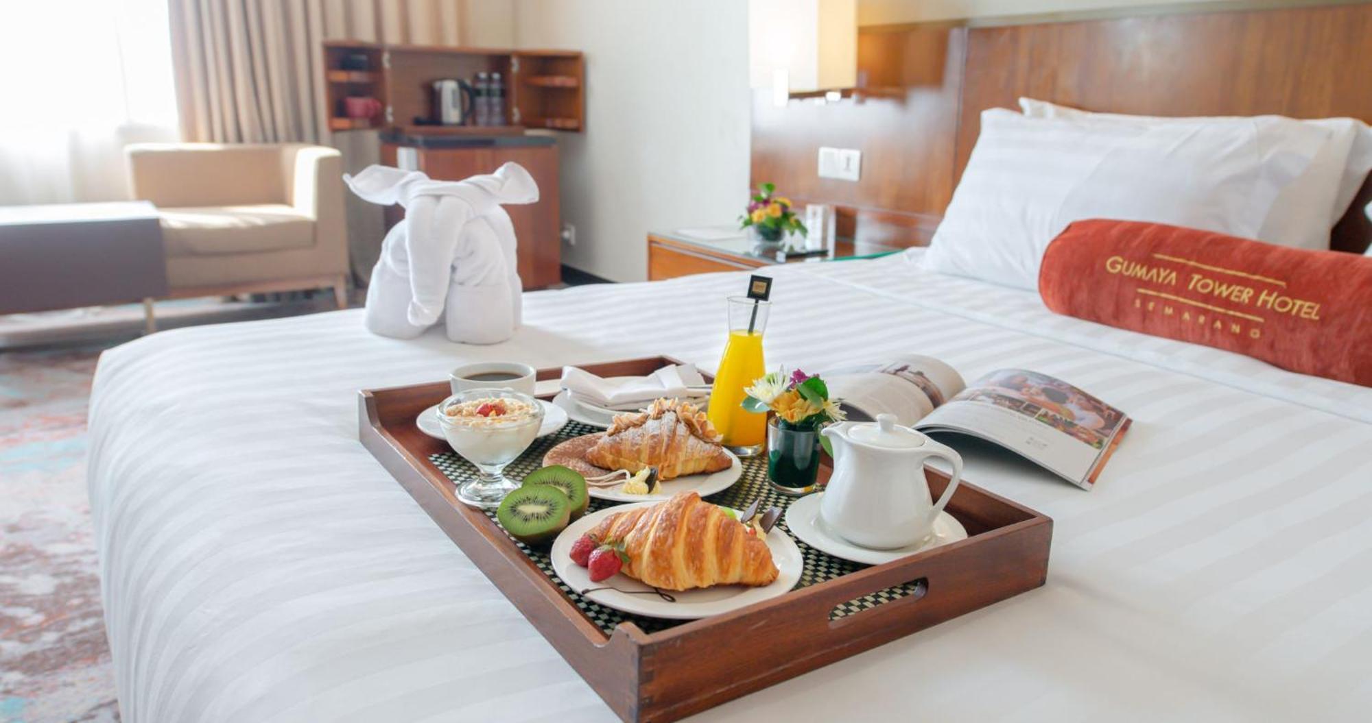 Gumaya Tower Hotel Σεμαράνγκ Εξωτερικό φωτογραφία
