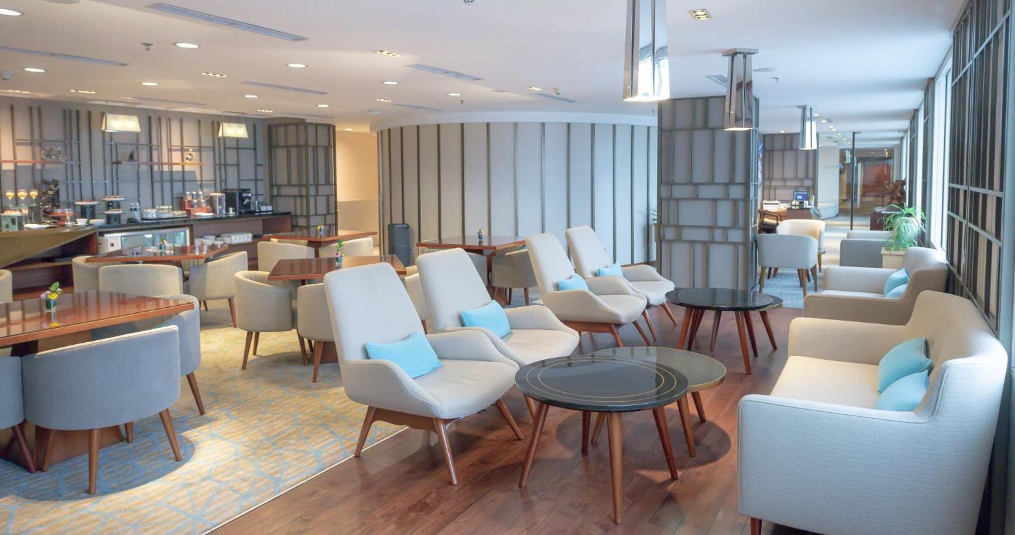Gumaya Tower Hotel Σεμαράνγκ Εξωτερικό φωτογραφία