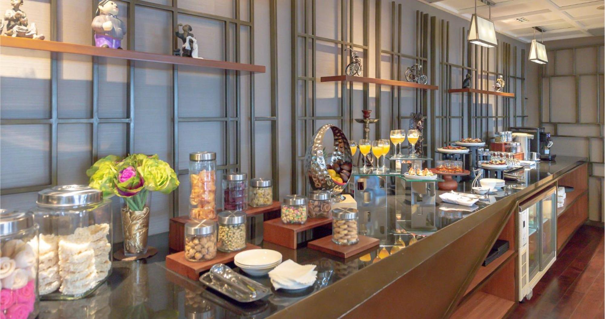 Gumaya Tower Hotel Σεμαράνγκ Εξωτερικό φωτογραφία